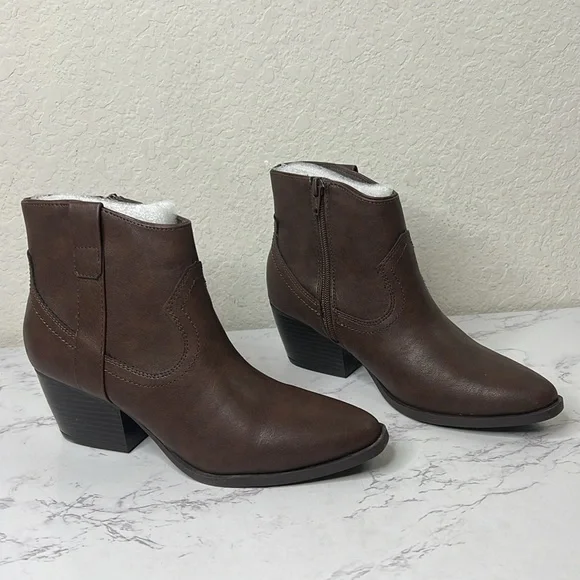 Style & Co Perriee Womens Faux Leather Pointed Toe Cowboy, Western Boots - Picture 5 of 9